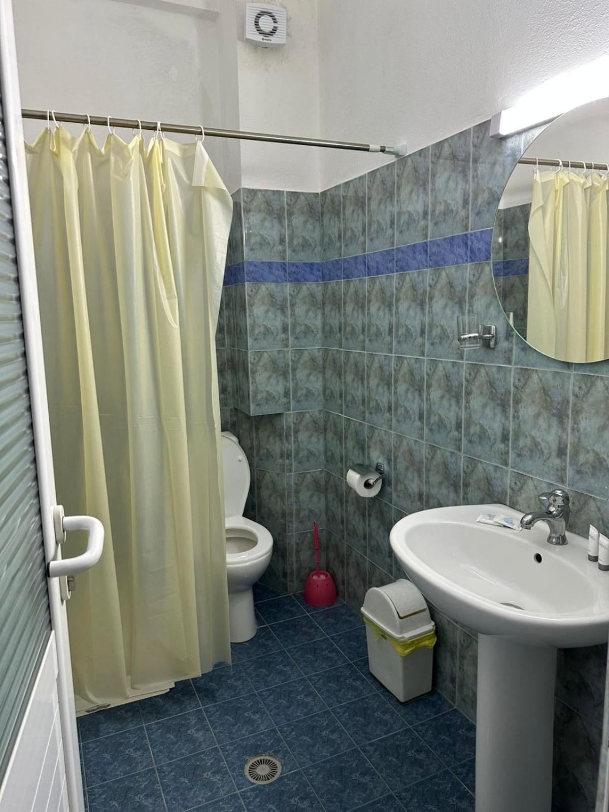 Ceka Hotel